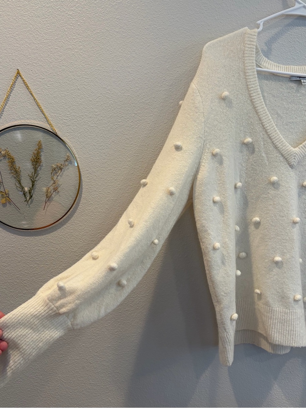 Madewell Off-White V-Neck Pom-Pom Knitted Sweater